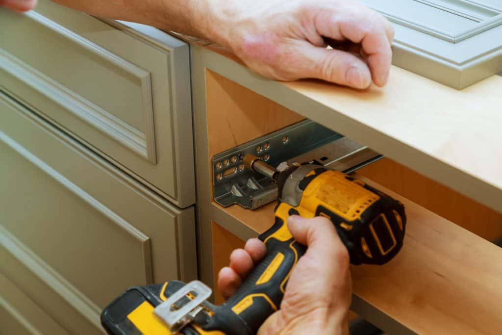 How to Hire a Handyman in Anchorage