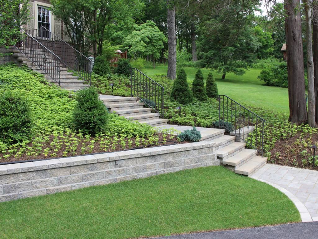 Benefits Of Regular Landscape Maintenance